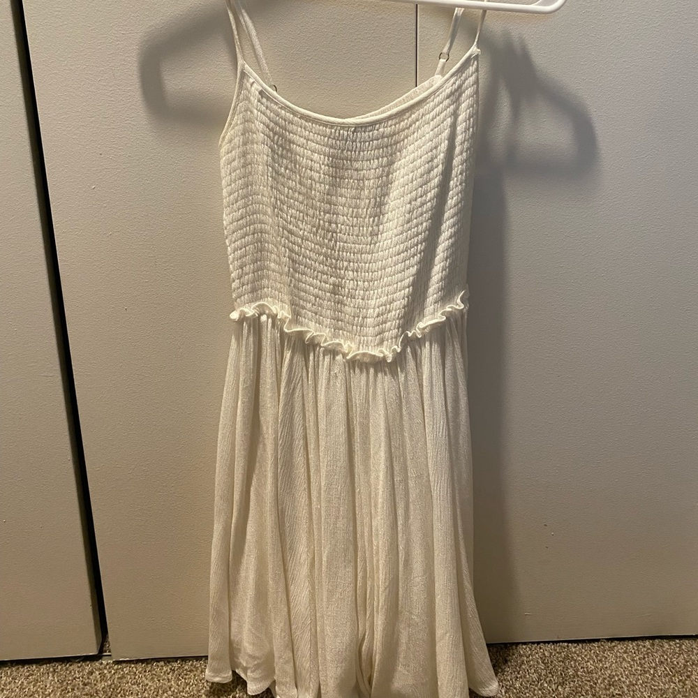 Lulus white summer sun dress size small